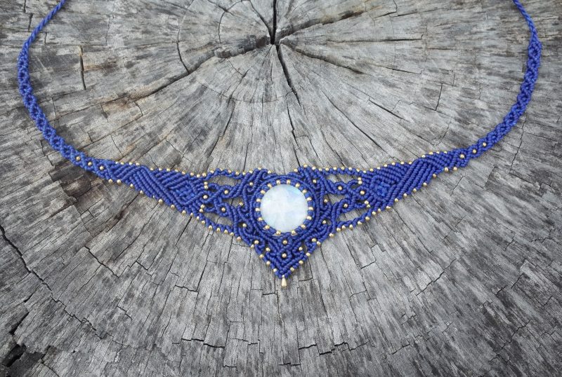 Necklace - Rainbow Moonstone [SO2007]