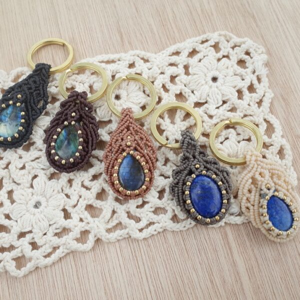 Crystal Keychain – Lapis Lazuli/ Labradorite [SO2043]